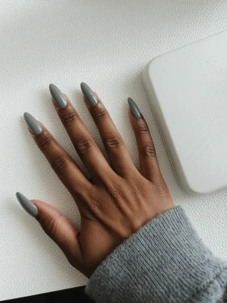 Fall nail colors for dark skin 2025 — Slate Almond Minimalism