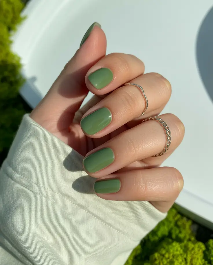 2025 Short Fall Nail Trends – Sage Velvet Soft-Square